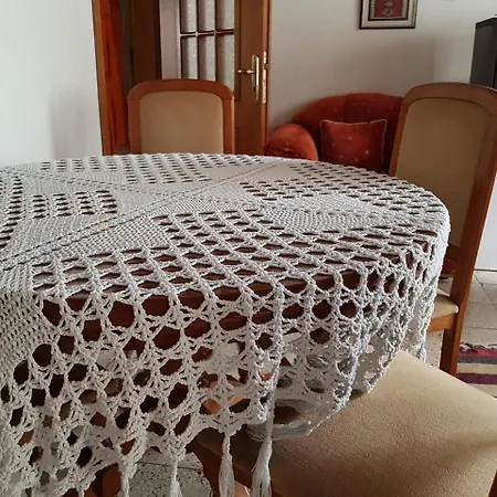 Eva Pensjonat Gjirokastra