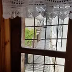 Eva بيت ضيافة Gjirokastër