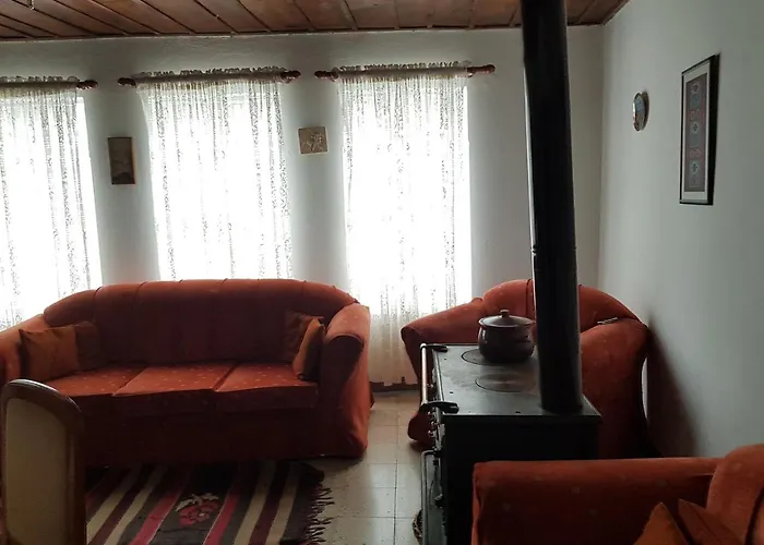 Гостевой дом Eva Гирокастра